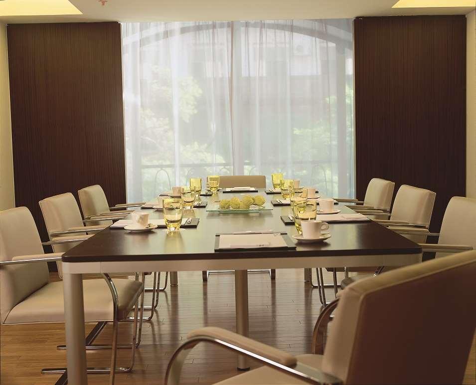 725 Continental Hotel Μπουένος Άιρες Ανέσεις φωτογραφία A meeting room at the hotel