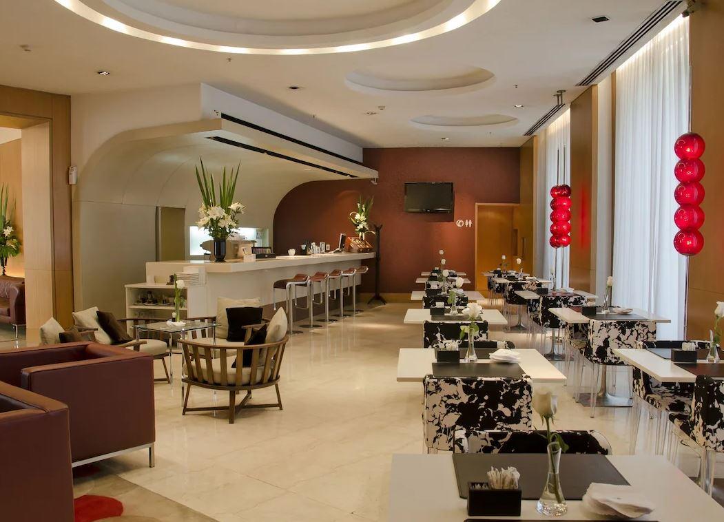 725 Continental Hotel Μπουένος Άιρες Εξωτερικό φωτογραφία The lounge at the airport